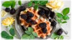 Ежевика вкусная ягода